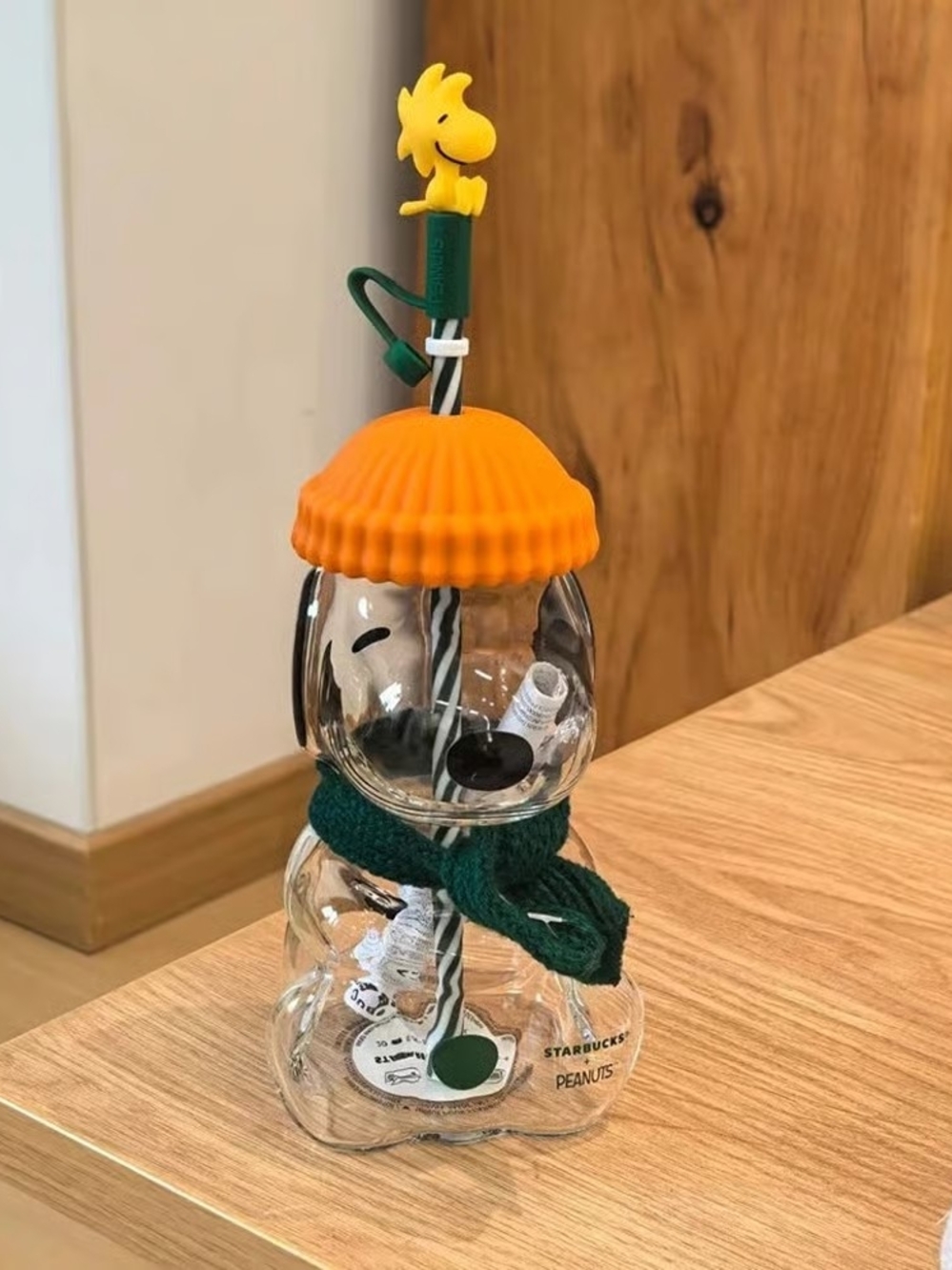 Starbucks x Peanuts Snoopy Glass Cold Cup Clear & Orange